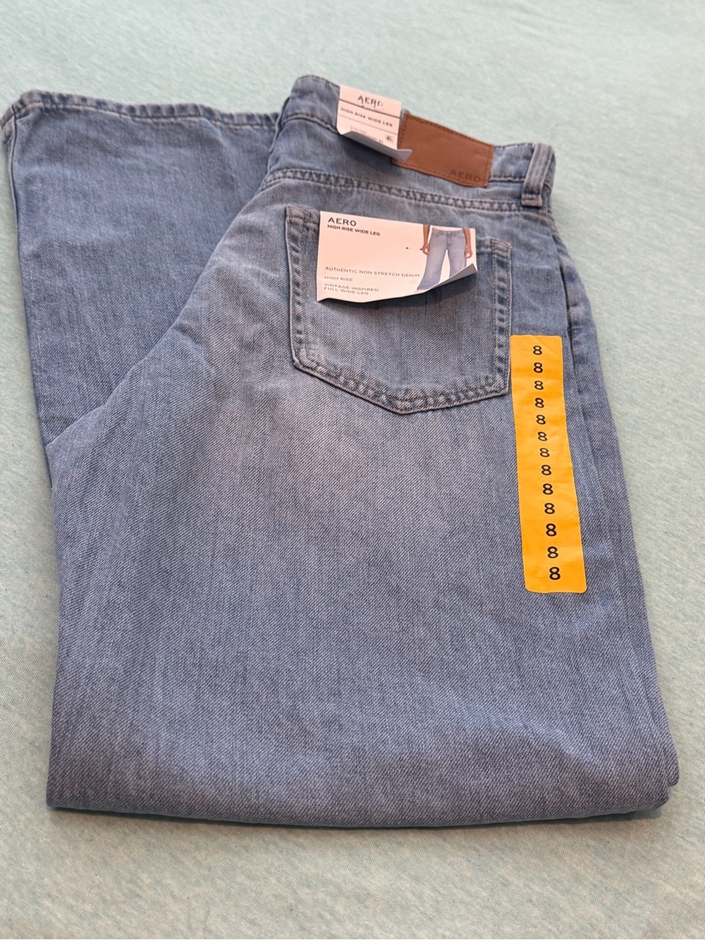 NWT AERO High Rise Wide Leg Size 8 Jeans